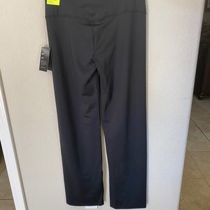 NIKE Black Power Victory Standard Fit